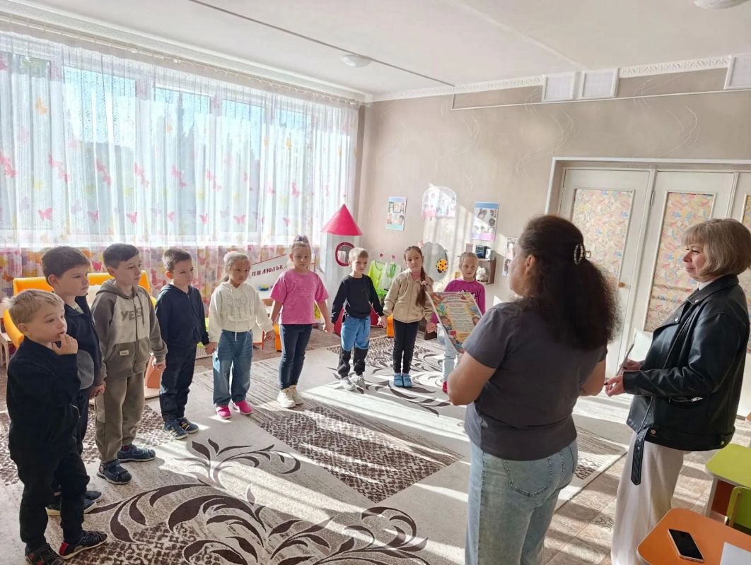 ПОЧТА В ГОСТЯХ У ГБДОУ ЛНР Брянковский Ясли-Сад №53 "Радуга" ПОЧТА В ГОСТЯХ У ГБДОУ ЛНР Брянковский Ясли-Сад №53 "Радуга"