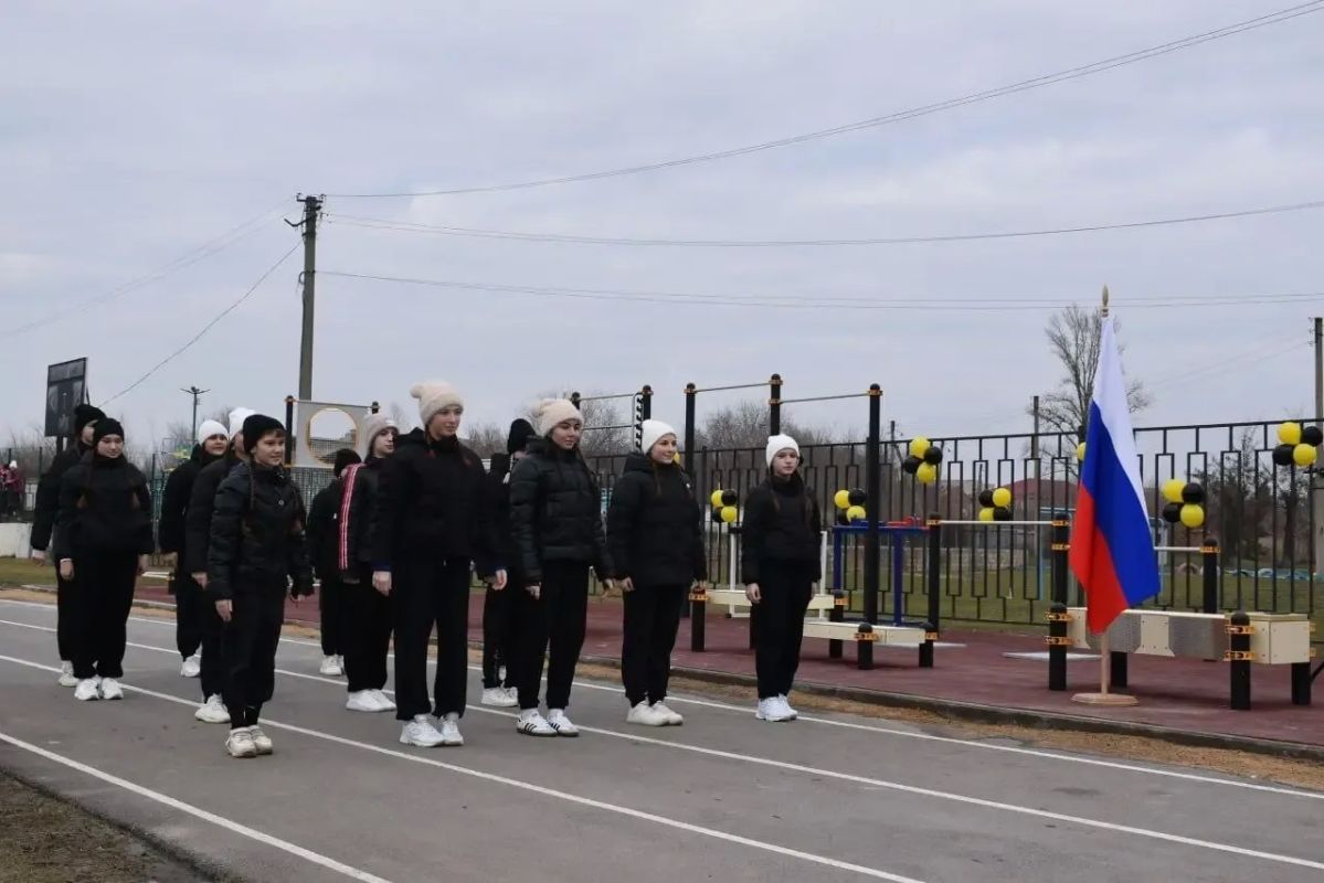 За два года в ЛНР открыли 11 спортивных площадок За два года в ЛНР открыли 11 спортивных площадок