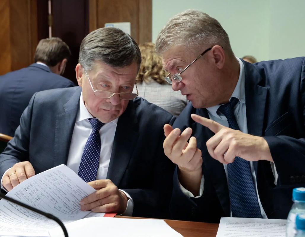 Сегодня на заседании Комитета Госдумы по безопасности и противодействию коррупции обсудили с коллегами концепцию проекта федерального бюджета на 2027 год и плановый период 2028–2029 гг Сегодня на заседании Комитета Госдумы по безопасности и противодействию коррупции обсудили с коллегами концепцию проекта федерального бюджета на 2027 год и плановый период 2028–2029 гг