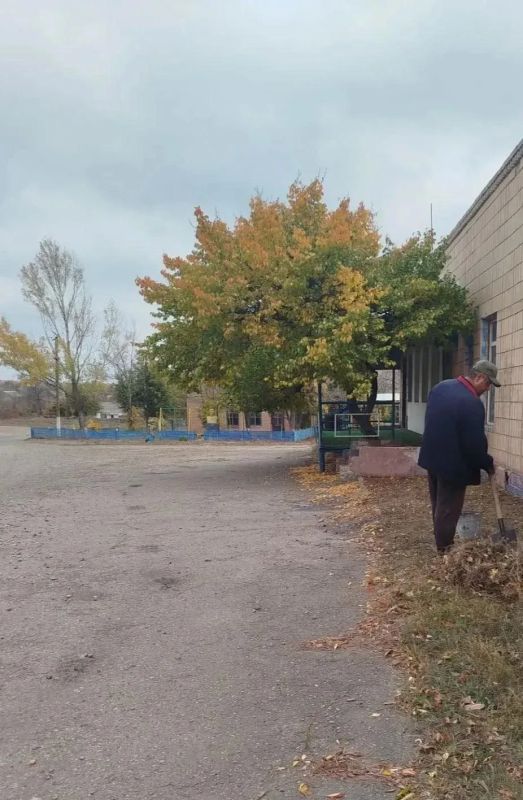 В городском округе продолжаются работы по благоустройству В городском округе продолжаются работы по благоустройству
