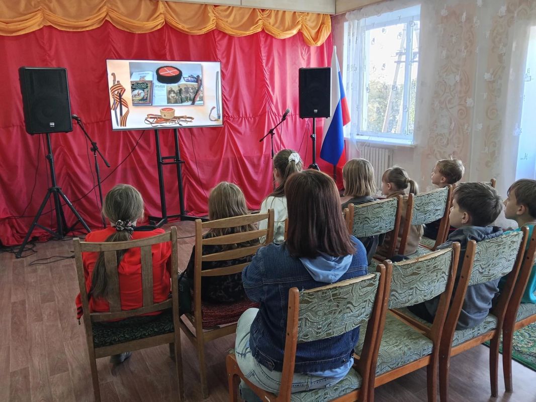 В учреждениях культуры провели мероприятия ко Дню казачества ЛНР В учреждениях культуры провели мероприятия ко Дню казачества ЛНР