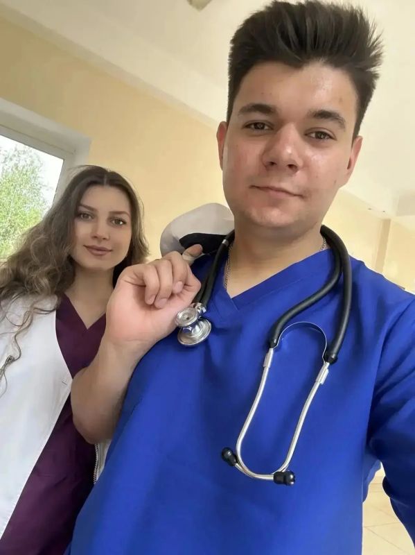 В Лутугинскую больницу пришли два молодых врача по программе «Земский доктор»