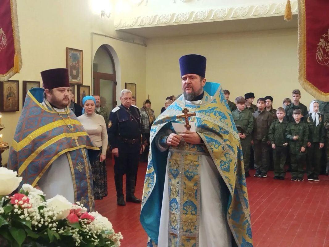 Покров Пресвятой Богородицы в Брянке: день единства, традиций и клятв Покров Пресвятой Богородицы в Брянке: день единства, традиций и клятв