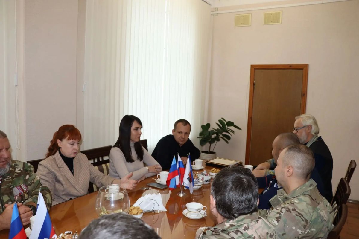 День казачества Луганской Народной Республики День казачества Луганской Народной Республики