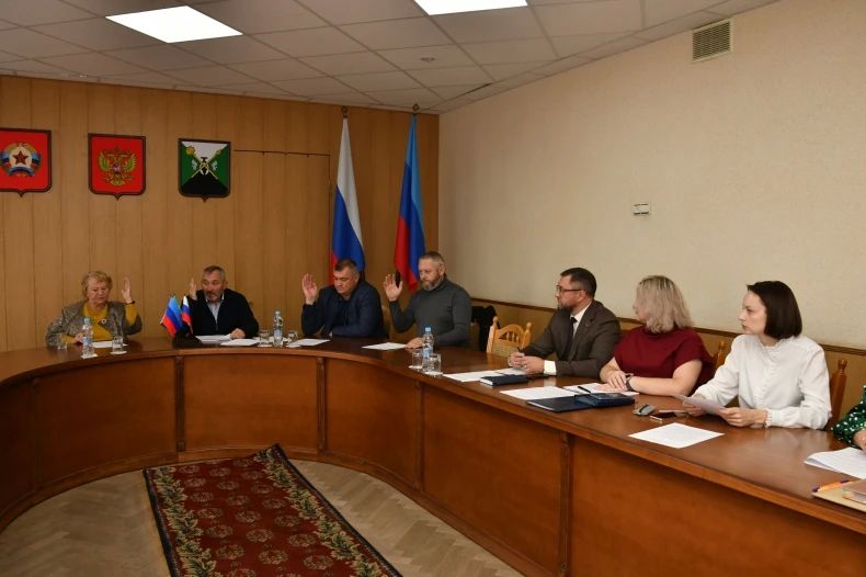 Подготовка к 51-му заседанию: постоянные комиссии обсудили контроль на транспорт муниципалитета, антикоррупционные и кадровые вопросы Подготовка к 51-му заседанию: постоянные комиссии обсудили контроль на транспорт муниципалитета, антикоррупционные и кадровые вопросы