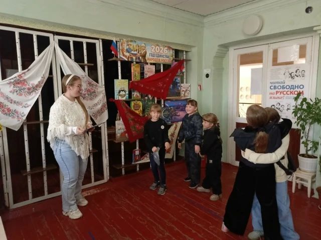 В Доме культуры посёлка Дубовский состоялось празднование Покрова Пресвятой Богородицы, знаменующее собой наступление осени В Доме культуры посёлка Дубовский состоялось празднование Покрова Пресвятой Богородицы, знаменующее собой наступление осени