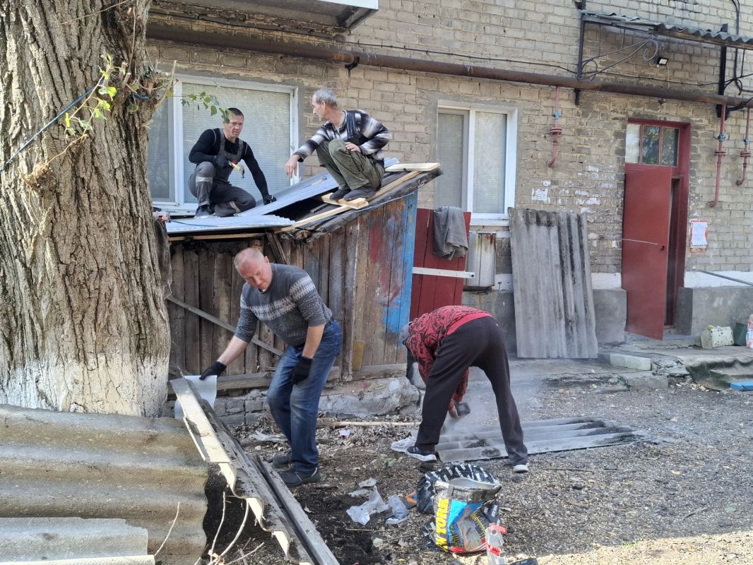 Будни Суходольского участка Краснодонского филиала НКО «Единый региональный фонд по управлению многоквартирными домами на территории ЛНР» (ЕУК)