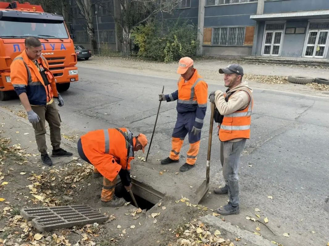 Что сделано дорожными службами Луганска за неделю Что сделано дорожными службами Луганска за неделю