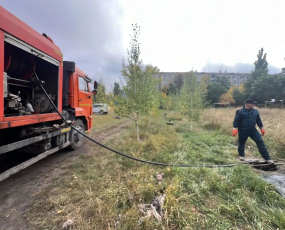 В Молодогвардейске продолжаются работы по обновлению коммунальных сетей В Молодогвардейске продолжаются работы по обновлению коммунальных сетей