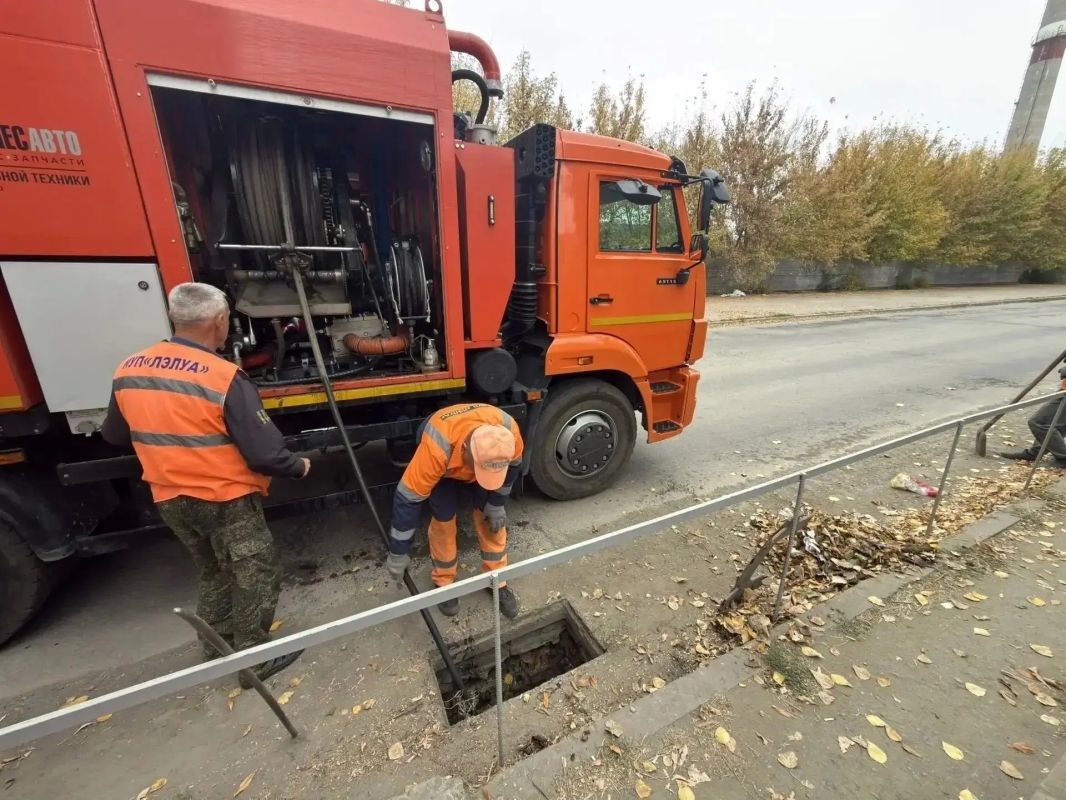 Что сделано дорожными службами Луганска за неделю Что сделано дорожными службами Луганска за неделю
