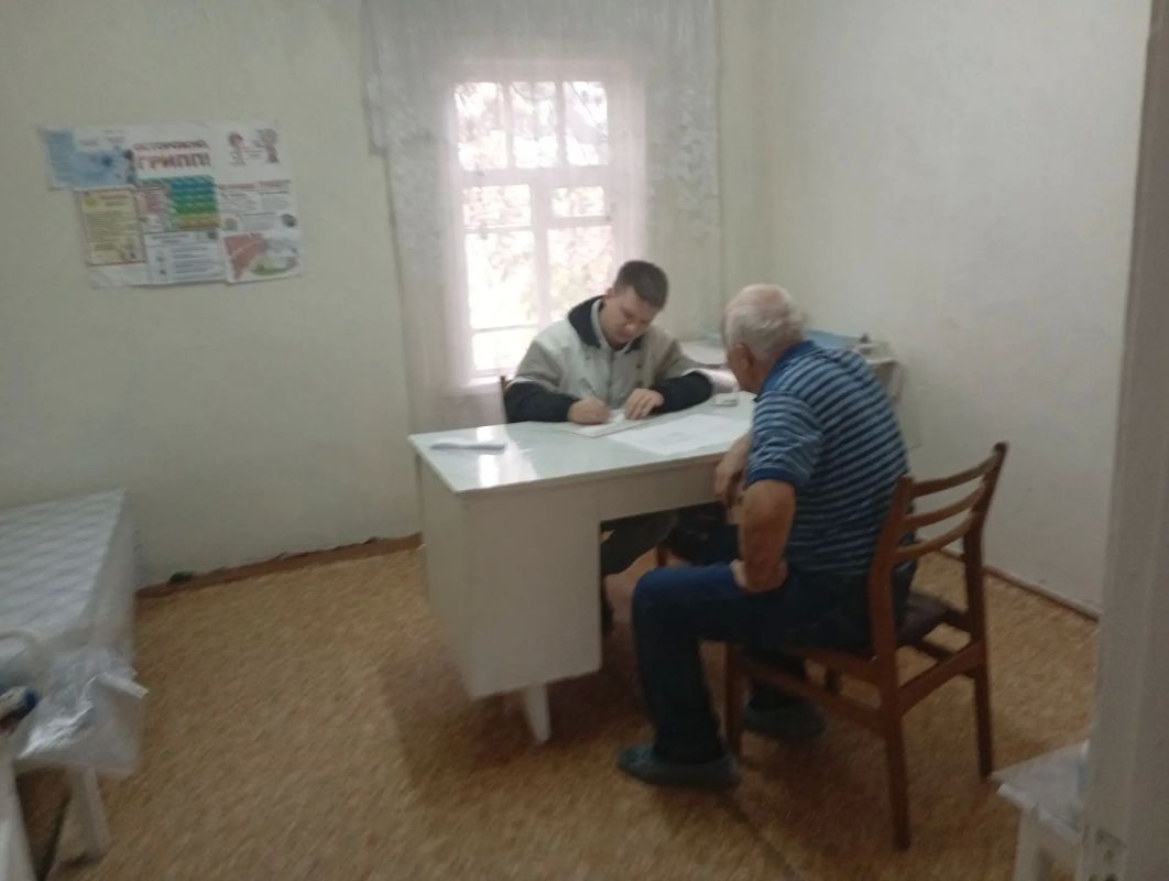 В пгт. Штеровка прошла выездная вакцинация от гриппа и COVID-19 В пгт. Штеровка прошла выездная вакцинация от гриппа и COVID-19