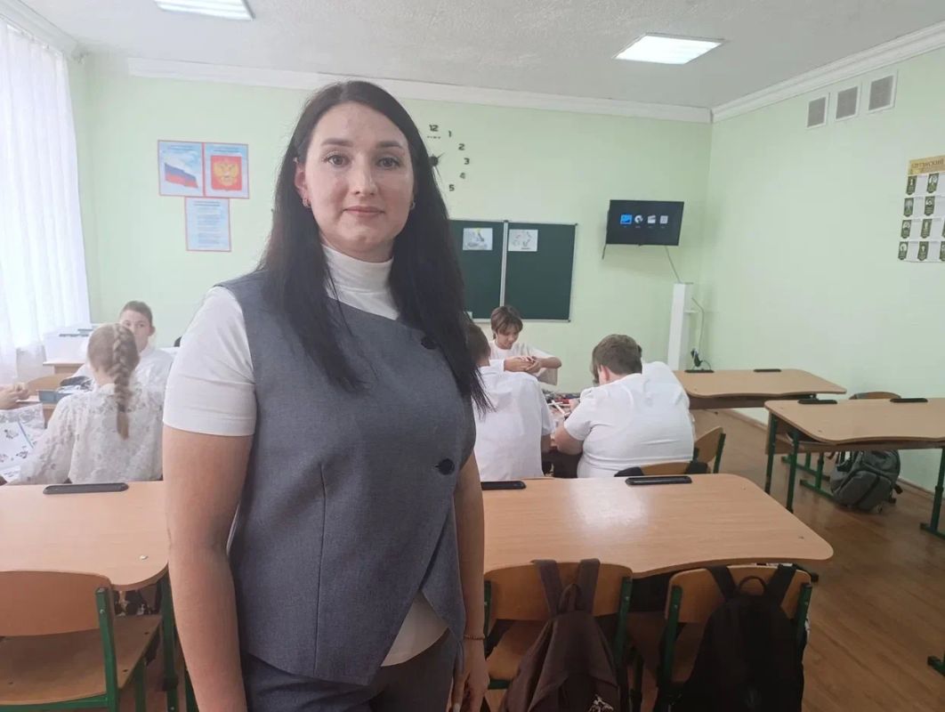 Леонид Пасечник: Продолжаем привлекать специалистов в города и поселки республики благодаря «земским» программам Леонид Пасечник: Продолжаем привлекать специалистов в города и поселки республики благодаря «земским» программам