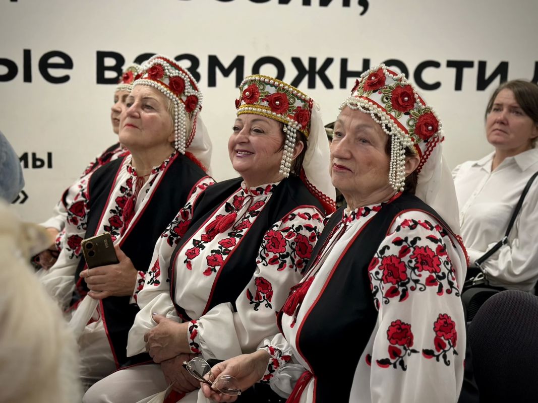 В Луганске при содействии Штаба общественной поддержки Единой России прошел концерт «Музыкальная сокровищница Луганщины» В Луганске при содействии Штаба общественной поддержки Единой России прошел концерт «Музыкальная сокровищница Луганщины»