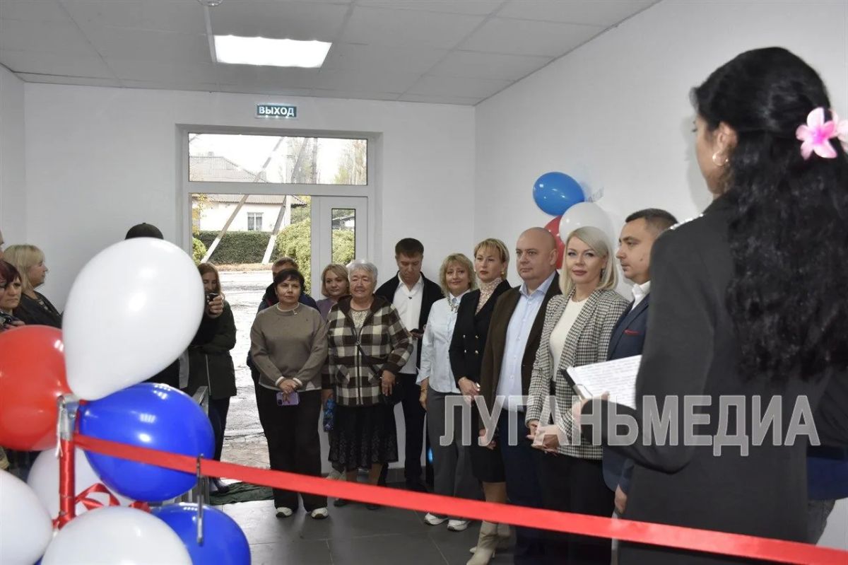 В Краснолучском округе открылся новый офис МФЦ В Краснолучском округе открылся новый офис МФЦ