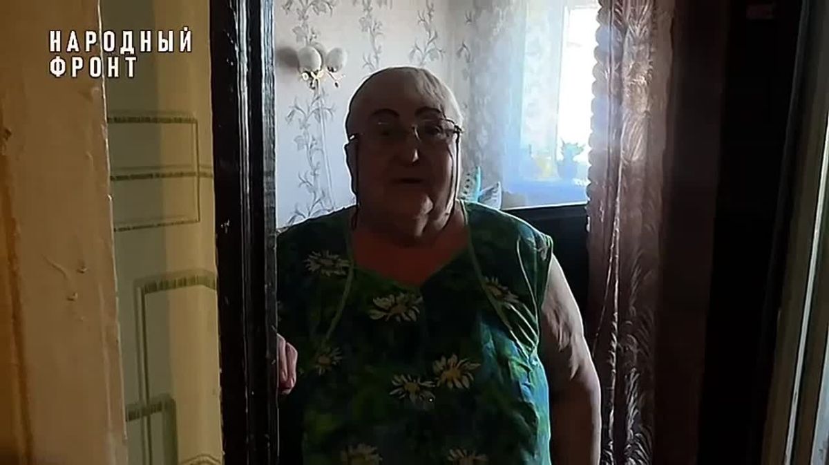 Красный Луч: последствия обстрелов и помощь Народного фронта