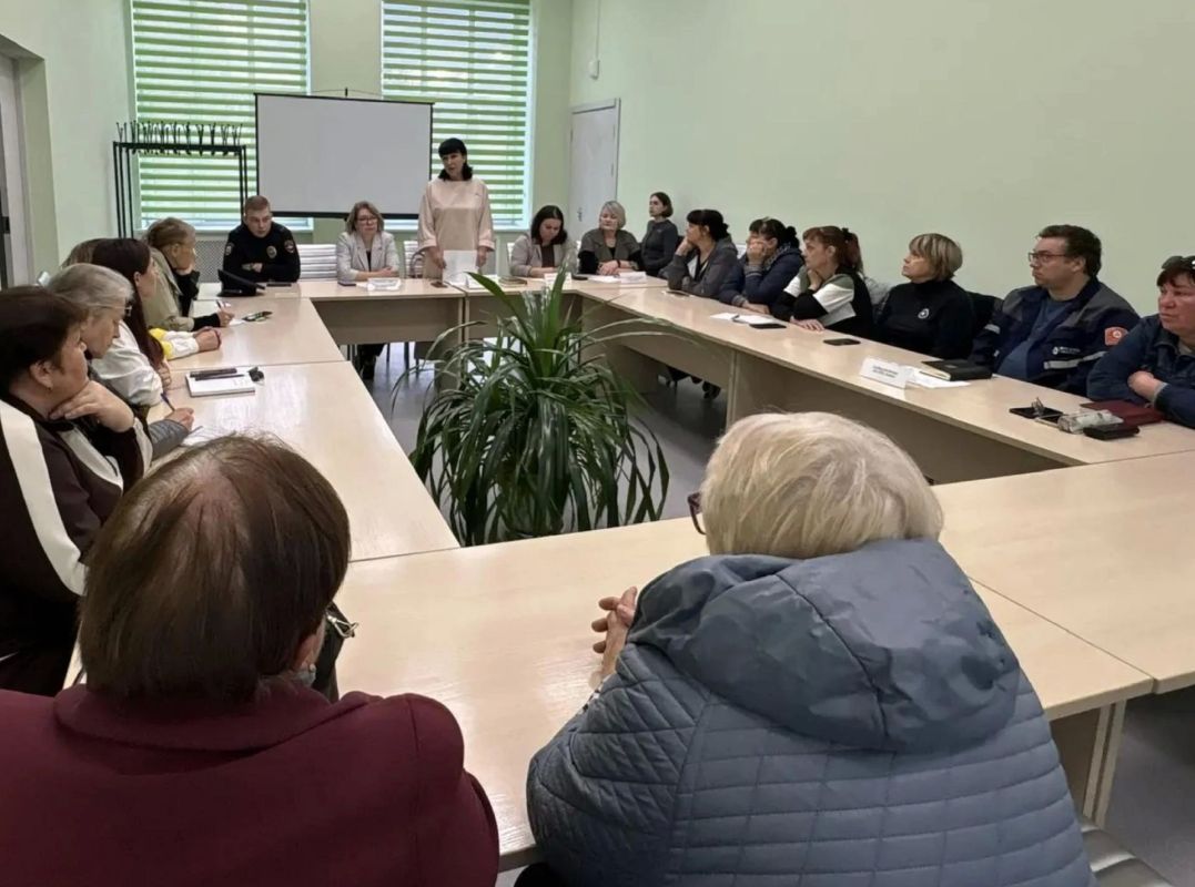Волонтеры из Тамбовской области продолжают оказывать поддержку жителям Новоайдарского округа