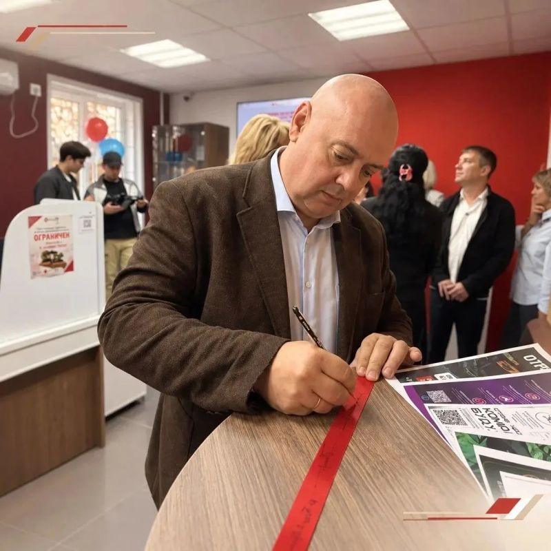 Более 100 государственных услуг стали доступнее жителям Краснолучского округа Более 100 государственных услуг стали доступнее жителям Краснолучского округа
