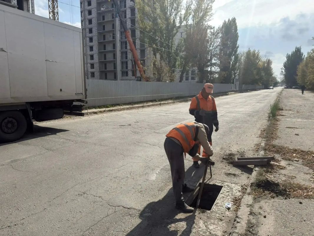 Что сделано дорожными службами Луганска за неделю Что сделано дорожными службами Луганска за неделю