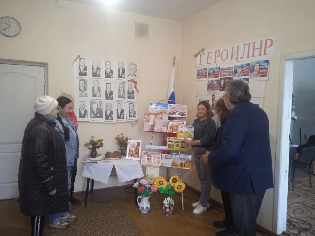 Один из самых популярных продуктов в мире — это, конечно же, хлеб Один из самых популярных продуктов в мире — это, конечно же, хлеб