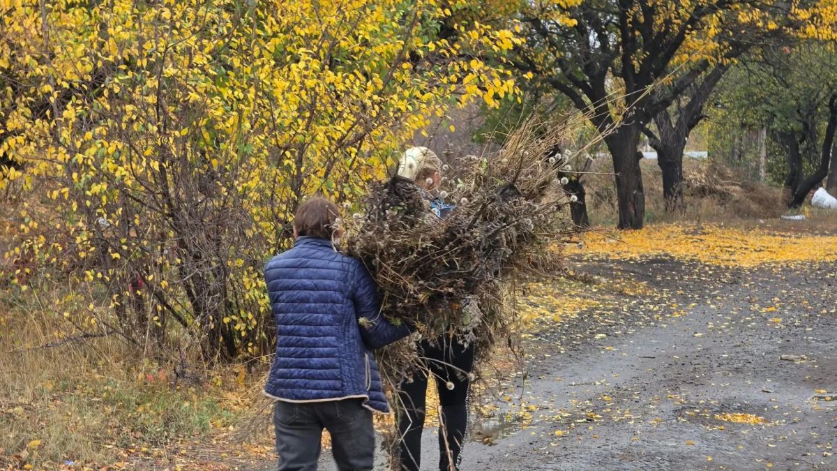 Андрей Рубанцов: Ровеньковские единороссы – «ЗА» «Чистую страну»! Андрей Рубанцов: Ровеньковские единороссы – «ЗА» «Чистую страну»!