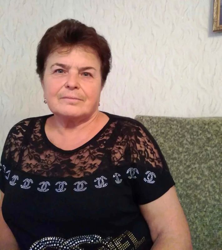 Делом едины. Надежда Мезенцева: душа села Рафайловка Есть люди, которые не просто живут на своей земле - они становятся её памятью, её теплом, её сердцем Делом едины. Надежда Мезенцева: душа села Рафайловка Есть люди, которые не просто живут на своей земле - они становятся её памятью, её теплом, её сердцем