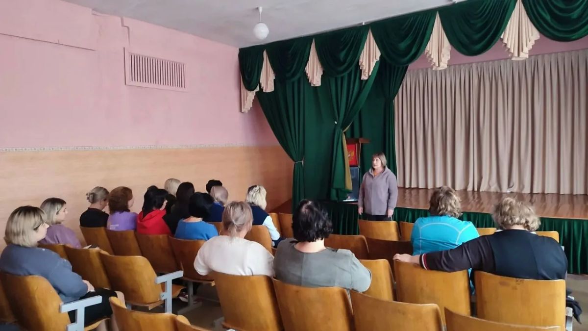 Активисты ТОС «ВМЕСТЕ» встретились с педколлективом Городищенской школы
