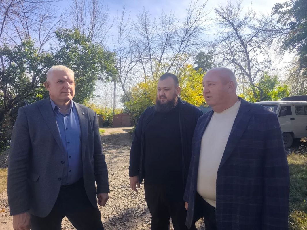Иван Санаев: В Молодогвардейске выполняется комплекс работ по народной программе Единой России Иван Санаев: В Молодогвардейске выполняется комплекс работ по народной программе Единой России