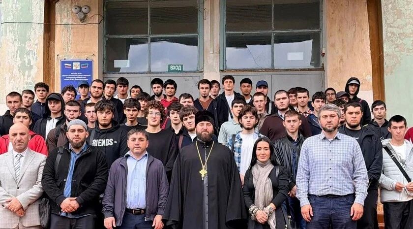 Архимандрит Макарий: «Только в единстве мы можем строить будущее — и для Луганска, и для всей России»