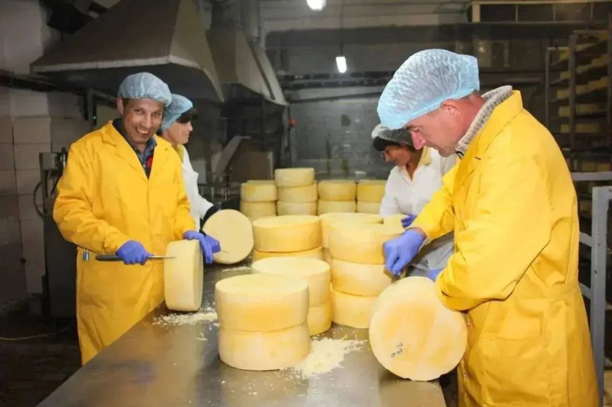 Пищевая промышленность ЛНР производит продукцию на 18 млрд рублей в год Пищевая промышленность ЛНР производит продукцию на 18 млрд рублей в год