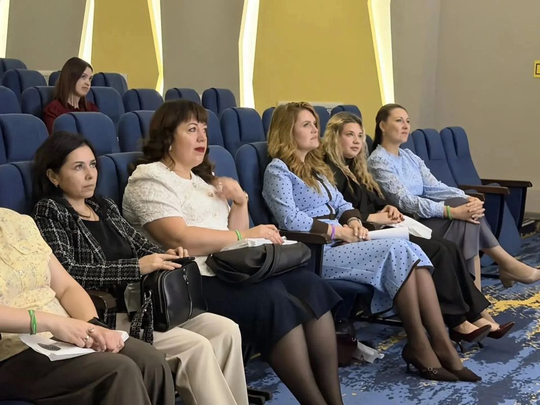 Перевальские и оренбургские активисты провели обмен опытом Перевальские и оренбургские активисты провели обмен опытом