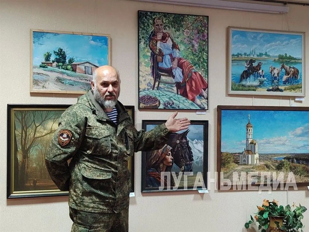 В Стаханове открылась выставка «Русский мир: история казачья» В Стаханове открылась выставка «Русский мир: история казачья»