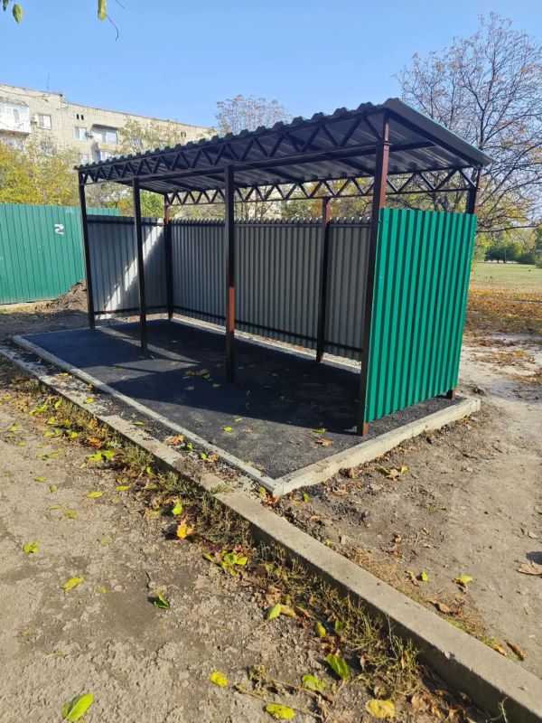 Завершены плановые работы по обустройству контейнерных площадок для накопления твердых коммунальных отходов Завершены плановые работы по обустройству контейнерных площадок для накопления твердых коммунальных отходов