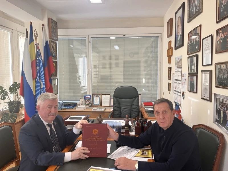 Виктор Водолацкий: Провел рабочую встречу с Директором Международного центра «Святые Лавры Руси Православной» В.В. Березовским Виктор Водолацкий: Провел рабочую встречу с Директором Международного центра «Святые Лавры Руси Православной» В.В. Березовским