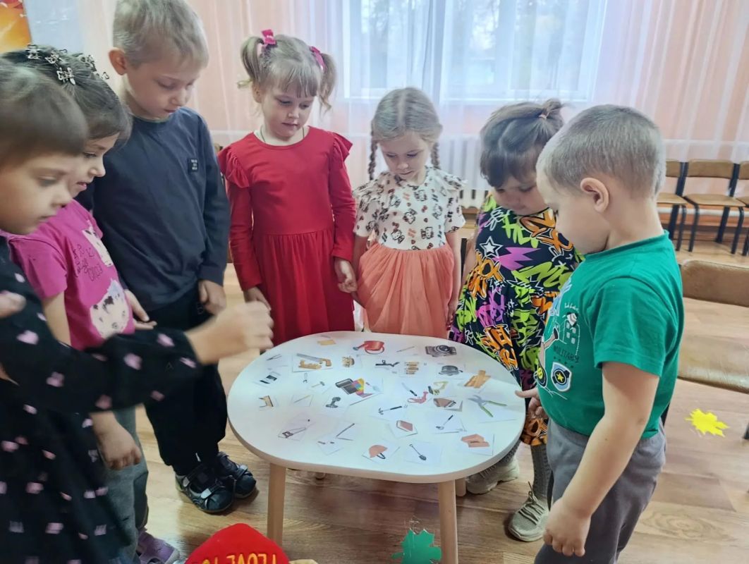 В Чернухинском музее прошла культурно-познавательная программа «Ты для меня — пример во всем» В Чернухинском музее прошла культурно-познавательная программа «Ты для меня — пример во всем»