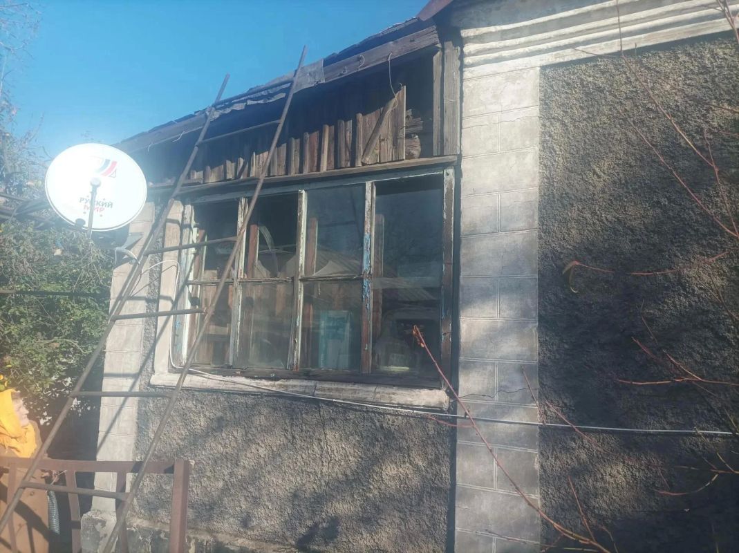Рано утром ВСУ ударили по жилым домам в Алмазной городского округа Стаханов