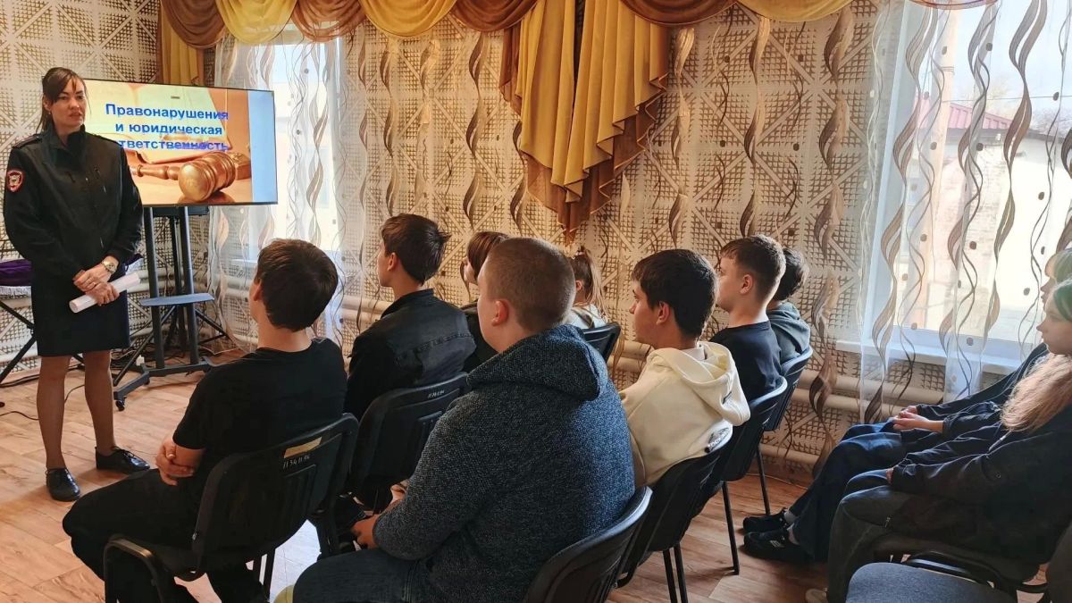 20 октября в «Клубе активного отдыха» пгт Таловое прошел профилактический час для подростков и молодежи 20 октября в «Клубе активного отдыха» пгт Таловое прошел профилактический час для подростков и молодежи