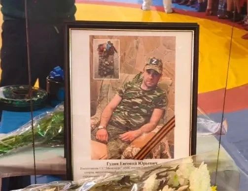 В АЛЧЕВСКЕ ПРОШЛИ СОРЕВНОВАНИЯ ПО САМБО В АЛЧЕВСКЕ ПРОШЛИ СОРЕВНОВАНИЯ ПО САМБО