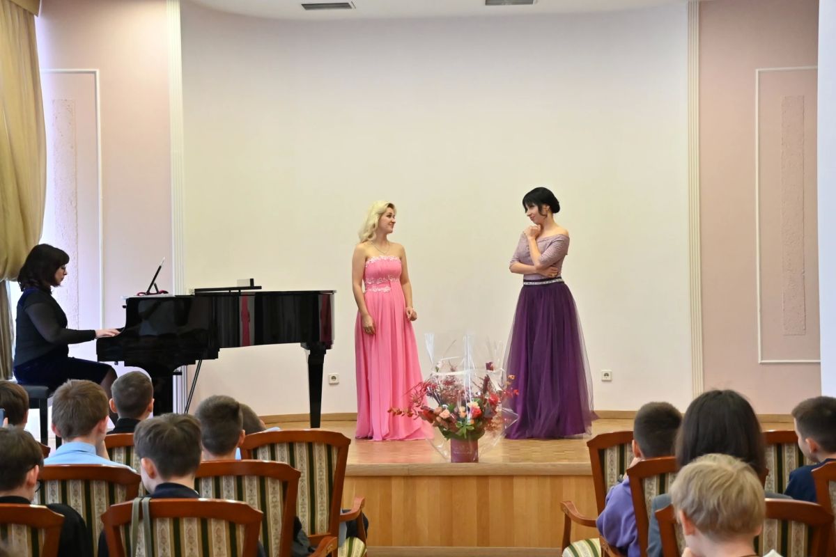 «Рыцарь слова, поклонник музыки»: луганские школьники открыли для себя наследие Владимира Даля «Рыцарь слова, поклонник музыки»: луганские школьники открыли для себя наследие Владимира Даля