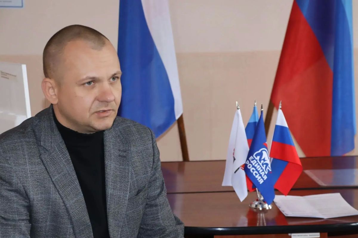 Прошла встреча руководства Администрации и Совета городского округа с жителями Северодонецка Прошла встреча руководства Администрации и Совета городского округа с жителями Северодонецка