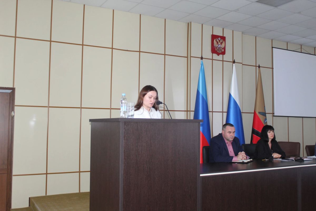 Дисциплина и антикоррупционная культура: в Славяносербском округе прошел семинар-учеба для муниципальных служащих Дисциплина и антикоррупционная культура: в Славяносербском округе прошел семинар-учеба для муниципальных служащих