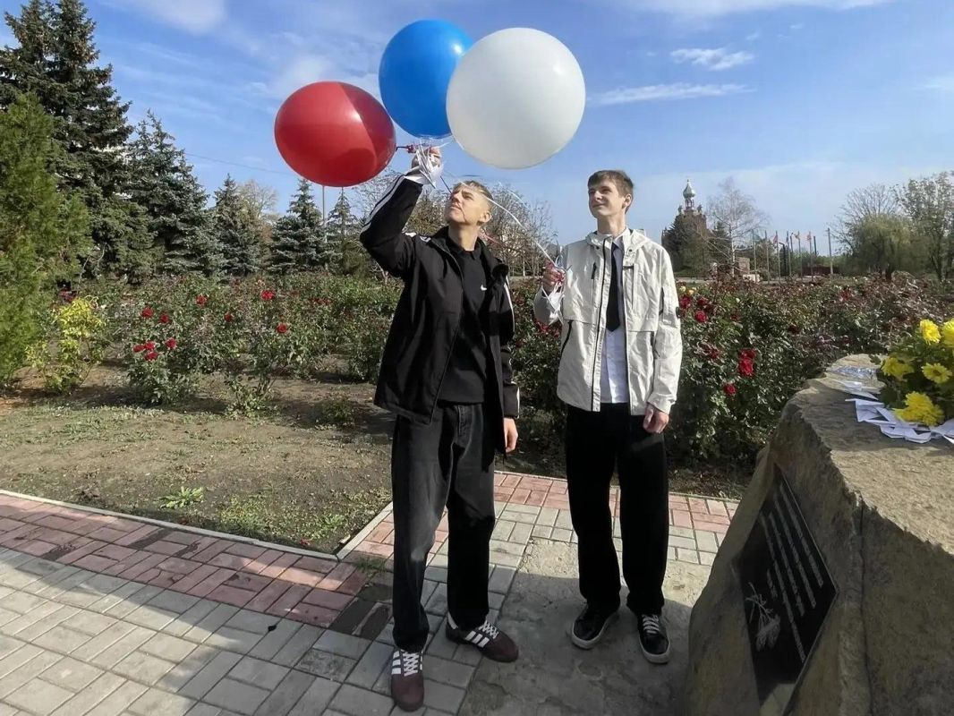 Сергей Колягин: 22 октября — День белых журавлей Сергей Колягин: 22 октября — День белых журавлей