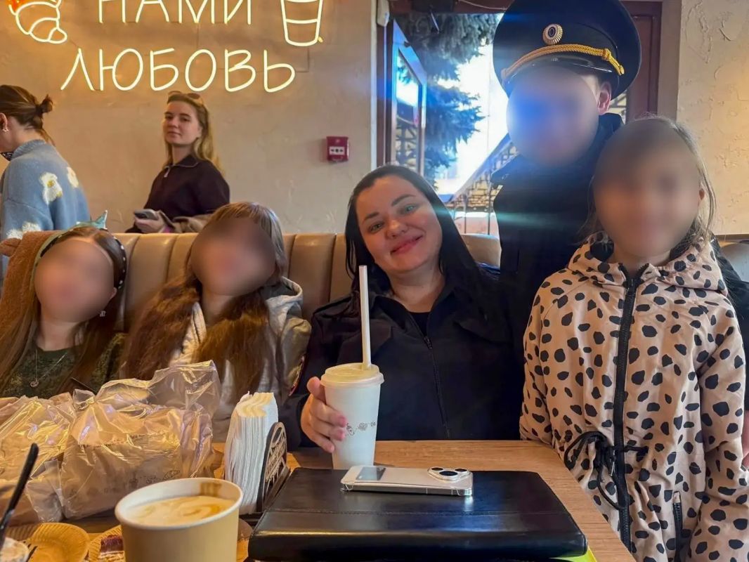 Забота и поддержка: сотрудники ПДН взяли шефство над несовершеннолетними, попавшими в трудную жизненную ситуацию Забота и поддержка: сотрудники ПДН взяли шефство над несовершеннолетними, попавшими в трудную жизненную ситуацию