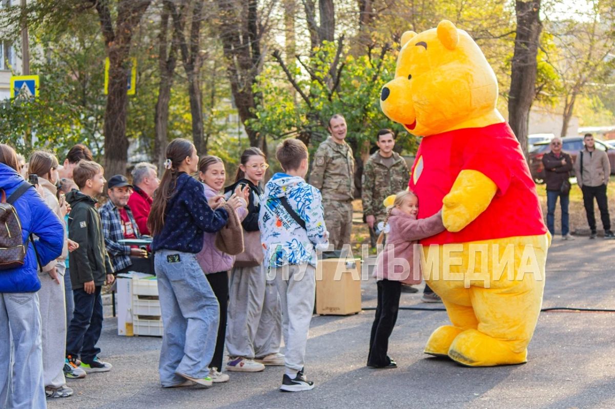 В Луганске прошло очередное мероприятие в рамках «Соседского клуба» В Луганске прошло очередное мероприятие в рамках «Соседского клуба»