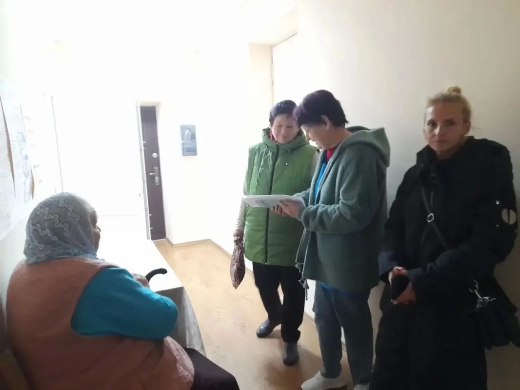 В селах Колядовка и Дмитровка прошел прием профильных медицинских специалистов В селах Колядовка и Дмитровка прошел прием профильных медицинских специалистов