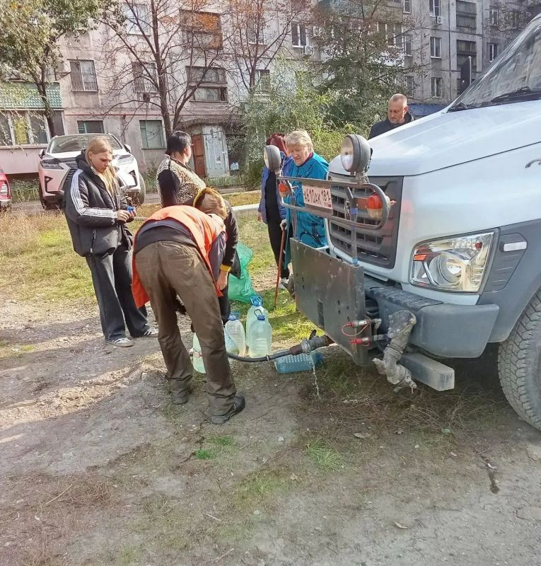 Коммунальными службами проведены работы на территории города Коммунальными службами проведены работы на территории города