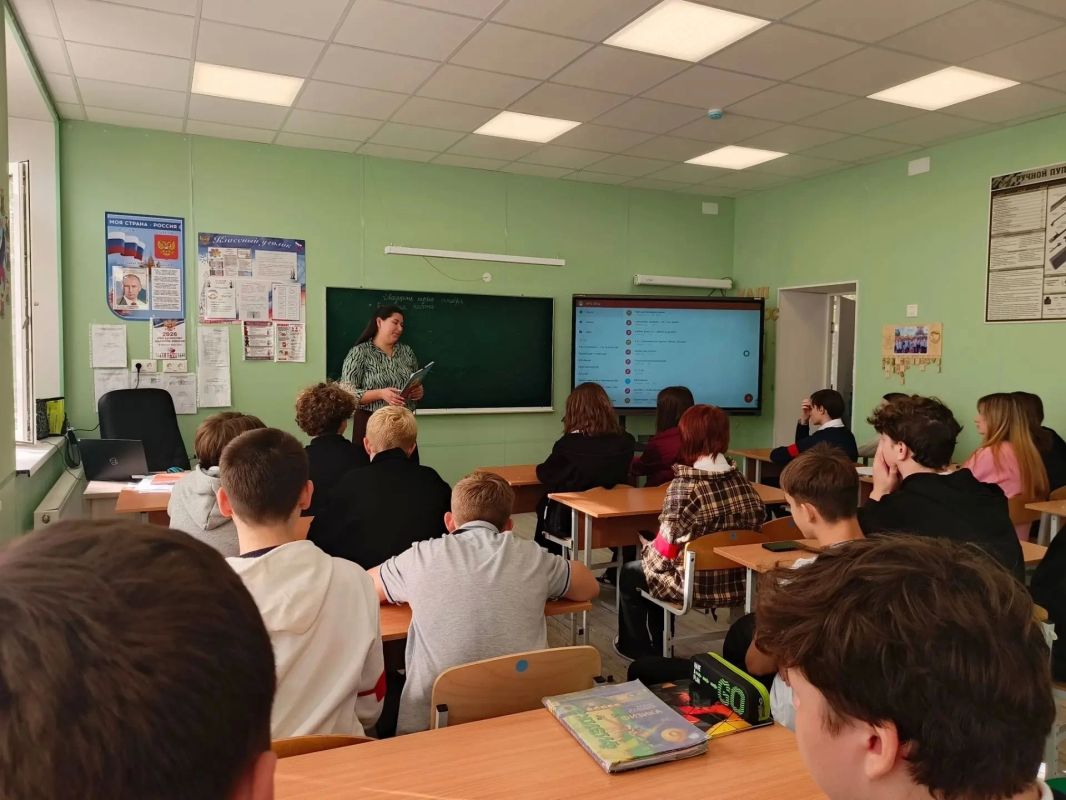 В Белореченской СШ состоялась лекция «Молодежь и вредные привычки: как защититься от манипуляций и терроризма»