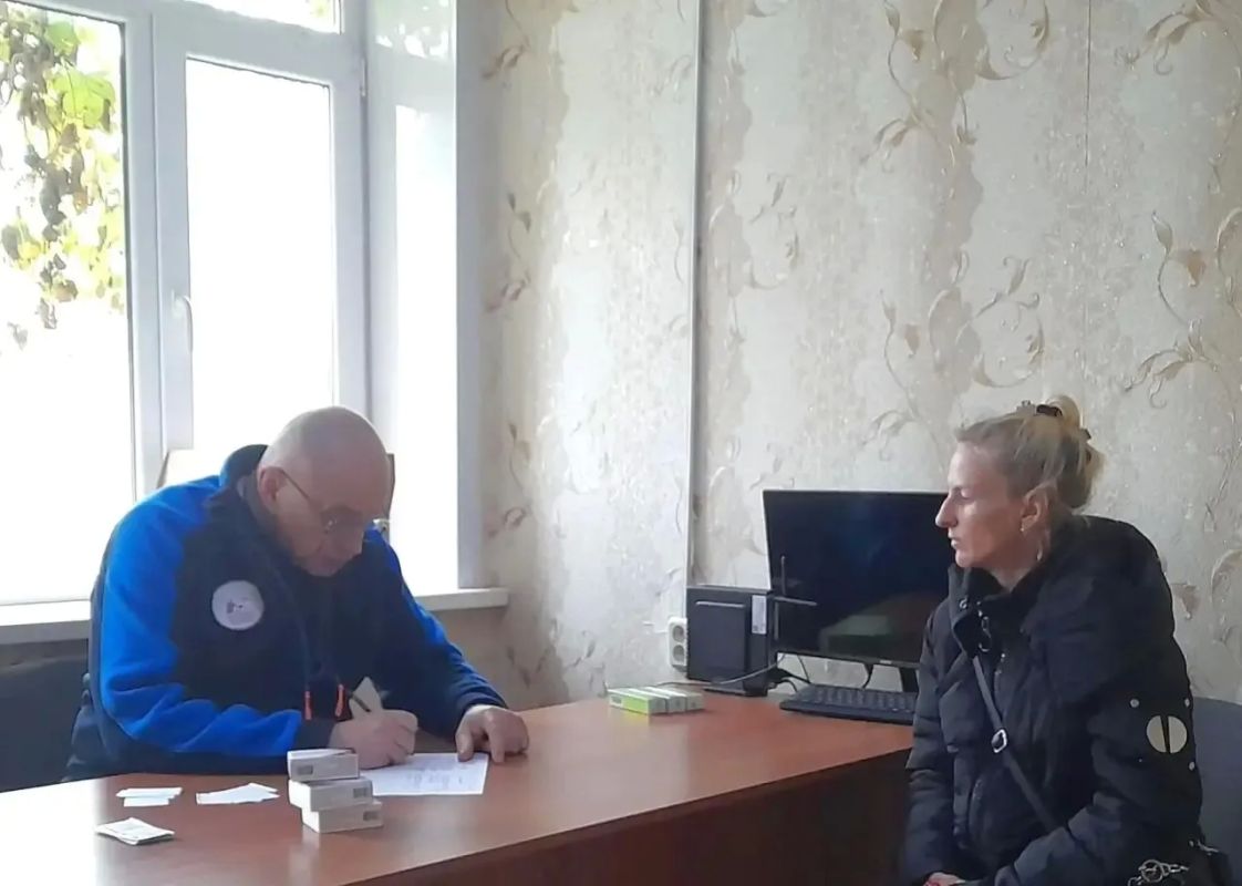 В селах Колядовка и Дмитровка прошел прием профильных медицинских специалистов В селах Колядовка и Дмитровка прошел прием профильных медицинских специалистов