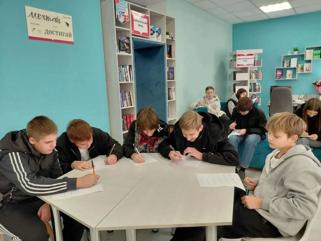 Час размышления и осуждения: «Стоп!!! – Алкоголь» Час размышления и осуждения: «Стоп!!! – Алкоголь»