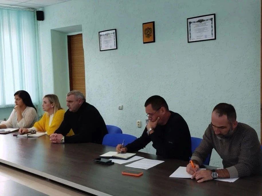 В рамках партийного проекта "Безопасные дороги" партии "Единая Россия" в Администрации города прошло заседание Комиссии по обеспечению безопасности дорожного движения В рамках партийного проекта "Безопасные дороги" партии "Единая Россия" в Администрации города прошло заседание Комиссии по обеспечению безопасности дорожного движения