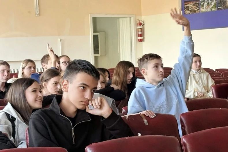В ССШ №5 прошла лекция «Терроризм: как не стать жертвой вербовки» В ССШ №5 прошла лекция «Терроризм: как не стать жертвой вербовки»